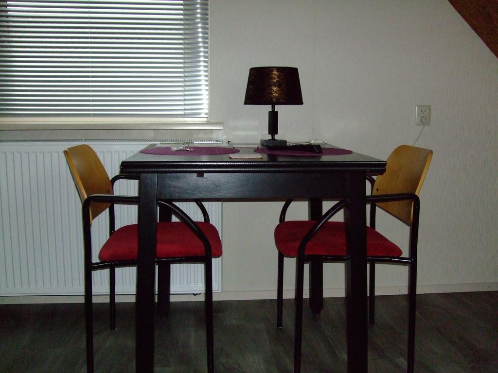 De Pompstee Rolde Bed & Breakfast Стая снимка